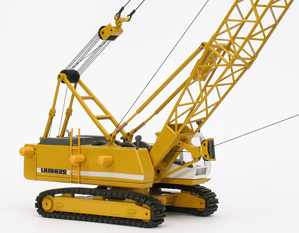 Foto Liebherr HS 843 HD mit Schleppschaufel
