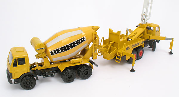 Foto Putzmeister / Mercedes-Benz M 31/27
