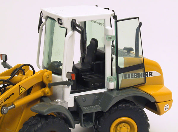 Foto Liebherr L 510 Stereo