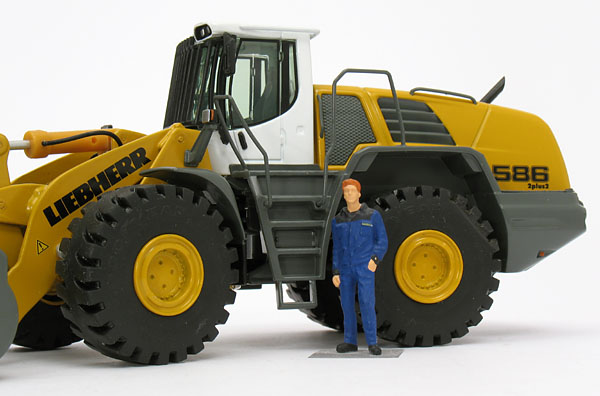 Foto Liebherr L 586 2plus2