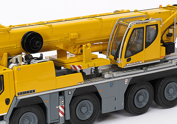 Foto Liebherr LTM 1090-4.2