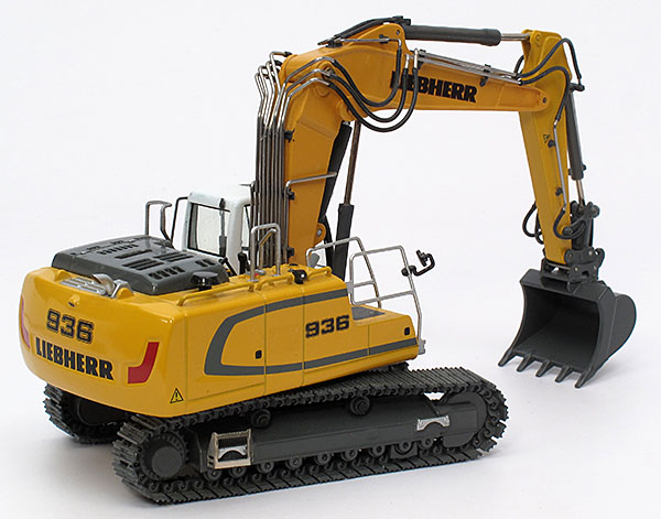 Foto Liebherr R 936 IV (Verstellausleger)
