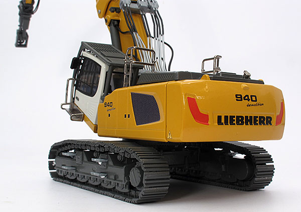 Foto Liebherr R 940 Demolition