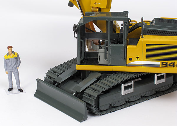 Foto Liebherr R 944 C Tunnel