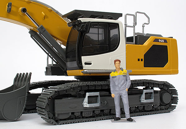 Foto Liebherr R 945 Multiuser