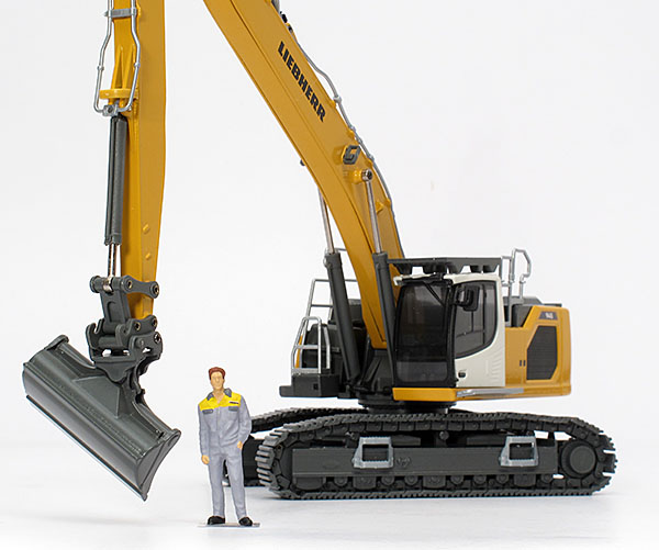 Foto Liebherr R 945 Multiuser
