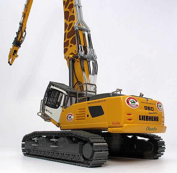 Foto Liebherr R 960 Demolition – „Chantré“