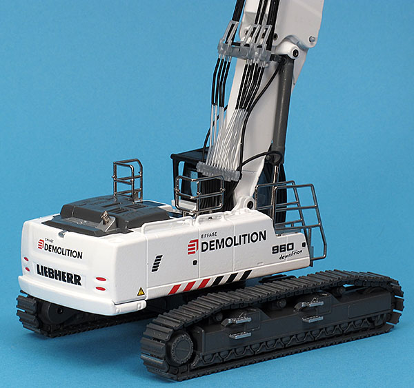 Foto Liebherr R 960 Demolition – „Eiffage“
