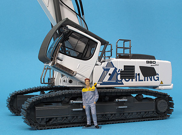 Foto Liebherr R 960 Demolition – „Zöchling“