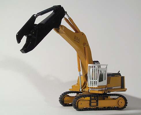 Foto Liebherr R 984 B mit Schere