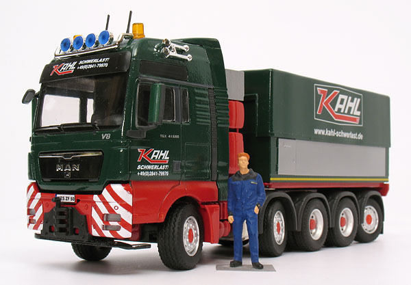 Foto MAN TGX 41.680 (5-achsig) – „Kahl“