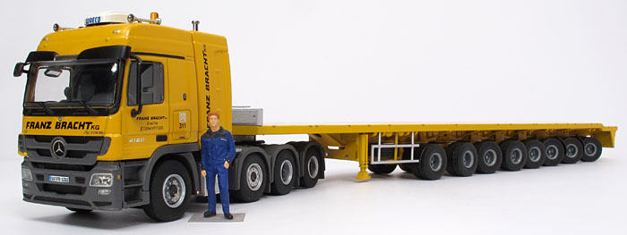 Foto Mercedes-Benz / Goldhofer Actros 4160 / SPZ-DH8-83/80 – „Franz Bracht“