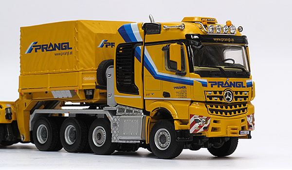 Foto Mercedes-Benz / Nooteboom Arocs 4163 8×6 / Euro-PX – „Prangl“
