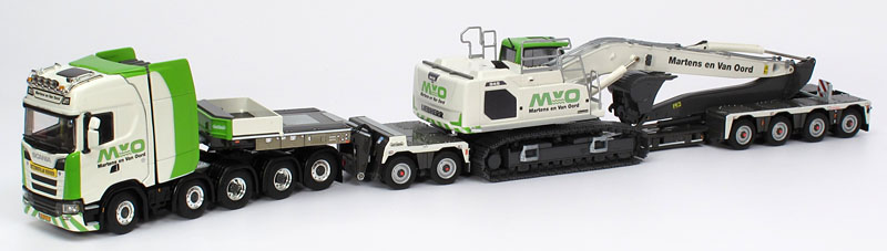 Foto Liebherr R 945 Multiuser – „Martens en Van Oord“