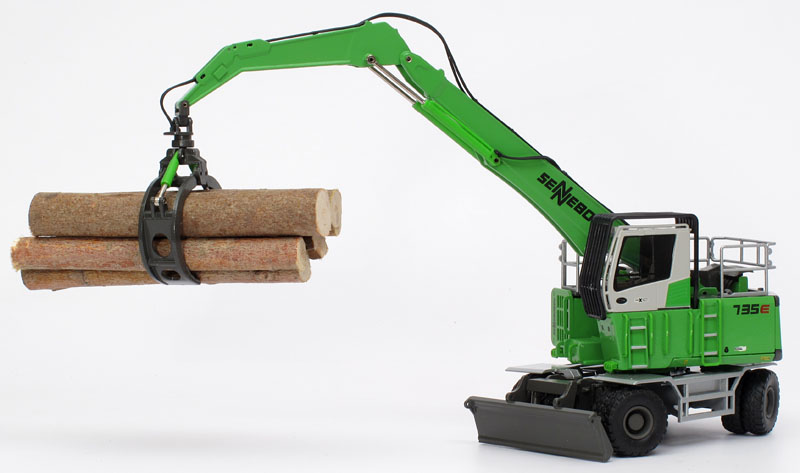 Foto Sennebogen 735E mit Anhänger