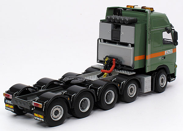 Foto Volvo FH16 580 – „Max Wild“