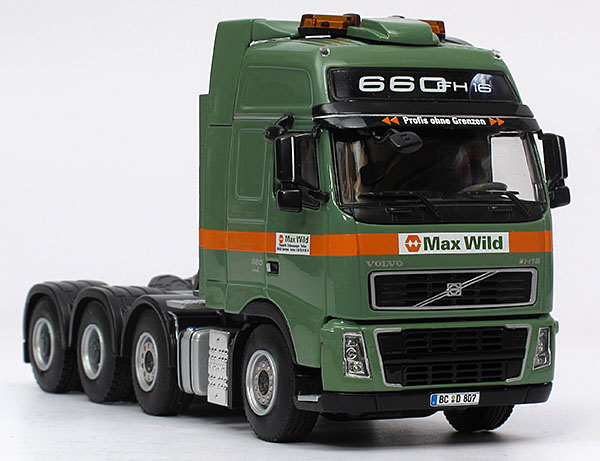 Foto Volvo FH16 660 – „Max Wild“
