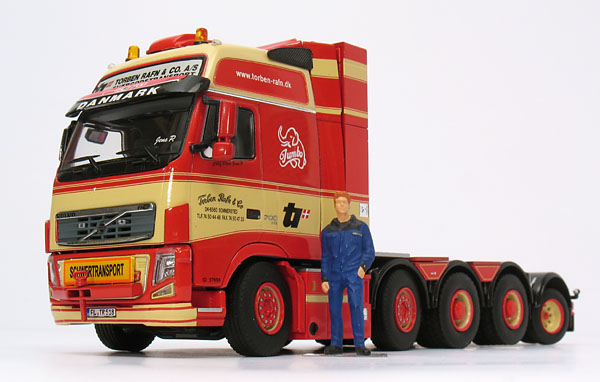 Foto Volvo FH16 700 – „Torben Rafn“