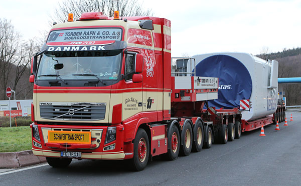 Foto Volvo FH16 700 – „Torben Rafn“