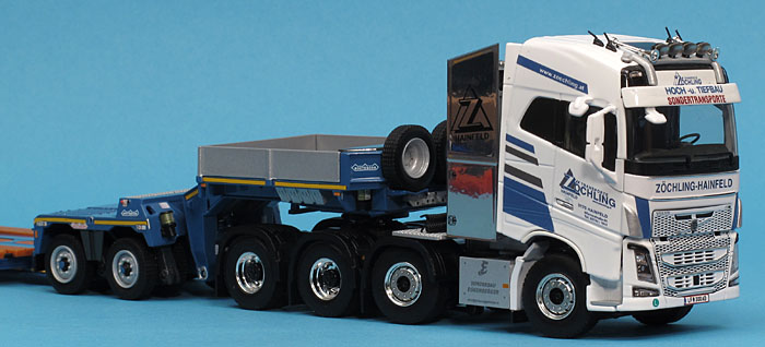 Foto Volvo / Nooteboom FH16 / Euro-PX – „Zöchling“