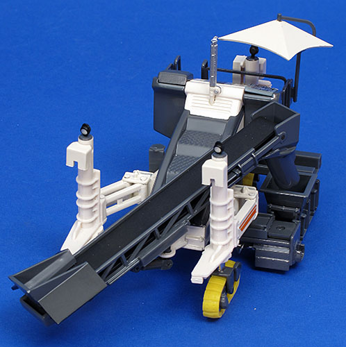 Foto Wirtgen SP15 mit Förderband